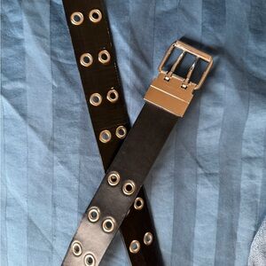 Kohl's Women’s Stylish Black/White Reversible Belt with Silver Accents